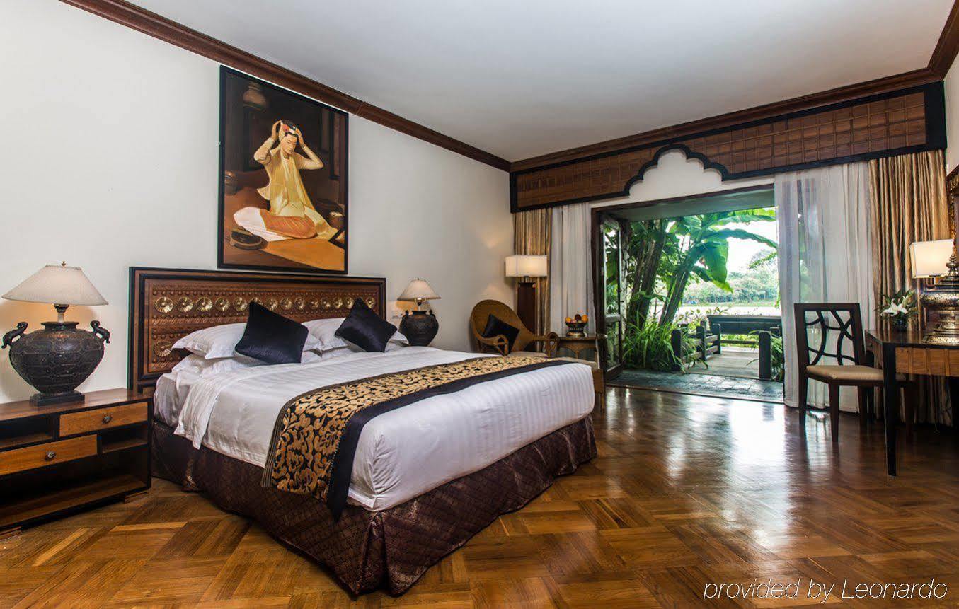 Kandawgyi Palace Hotel Rangun Kültér fotó