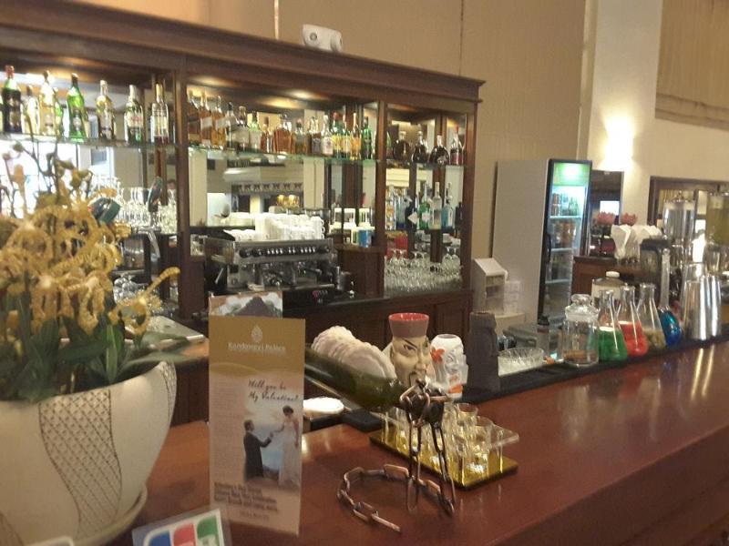 Kandawgyi Palace Hotel Rangun Kültér fotó