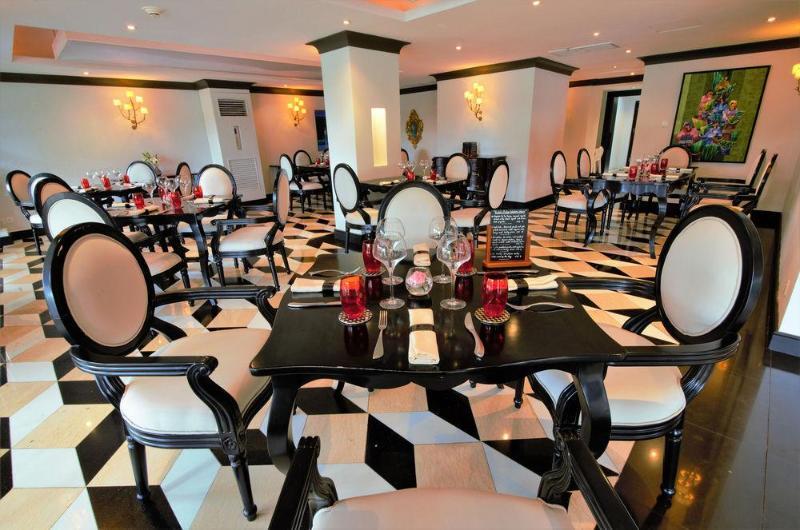 Kandawgyi Palace Hotel Rangun Kültér fotó